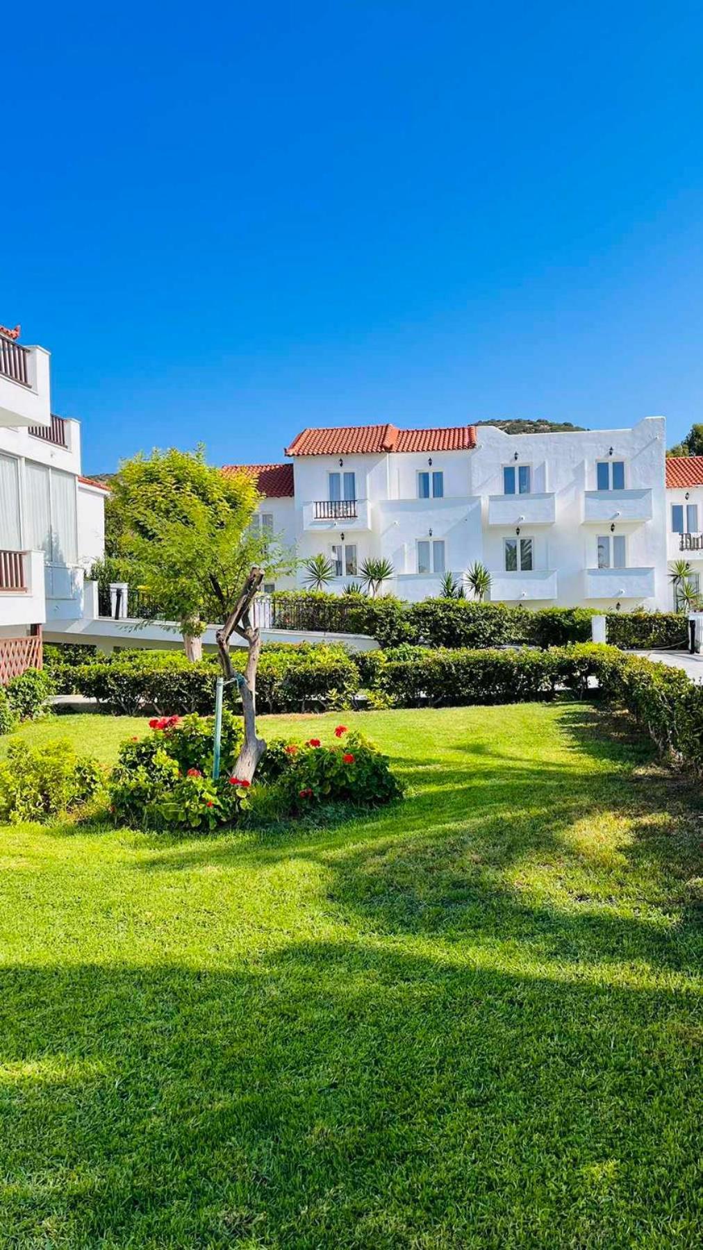 סאמוס Sirenes Beach Resort מראה חיצוני תמונה