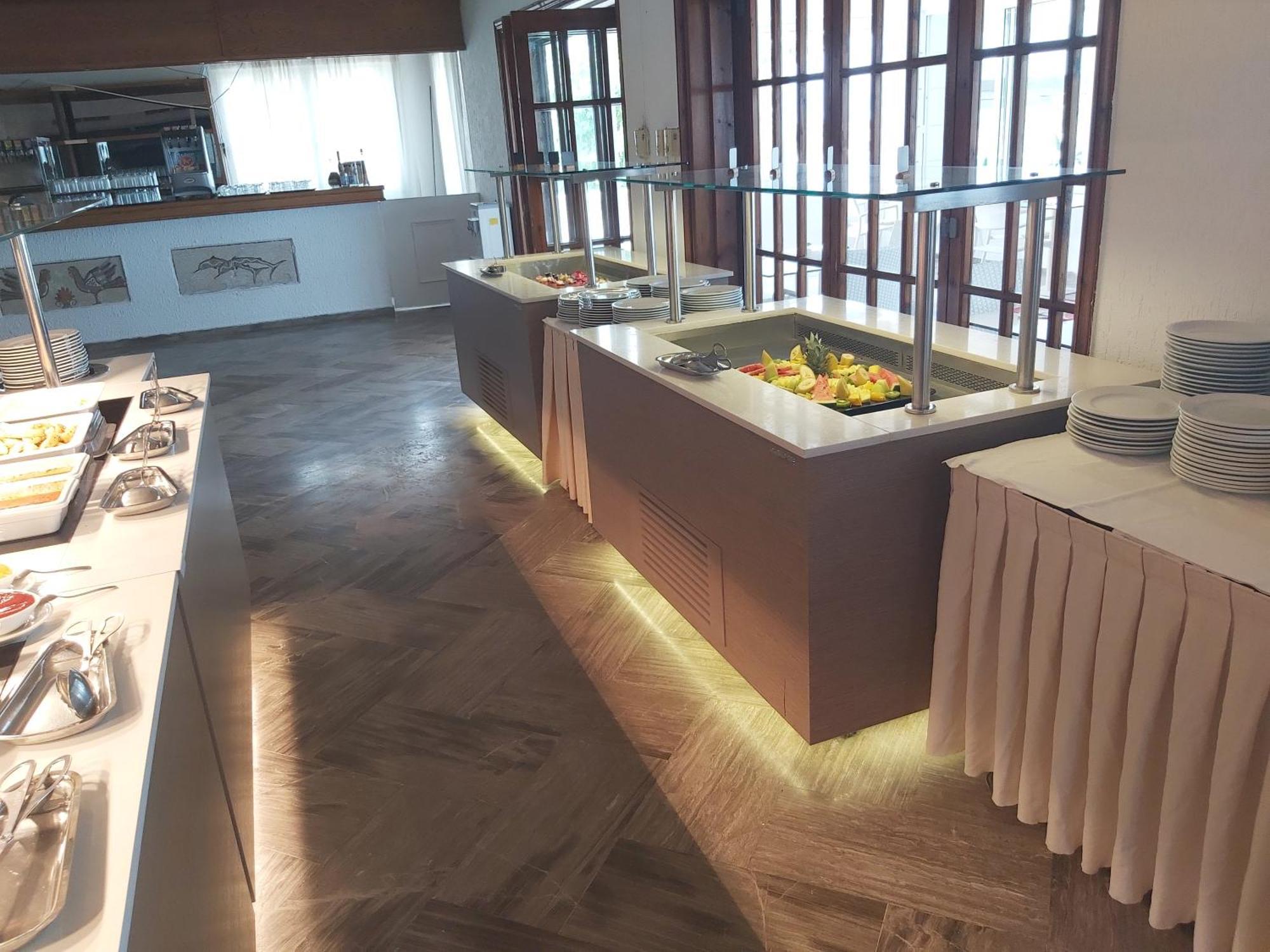 סאמוס Sirenes Beach Resort מראה חיצוני תמונה